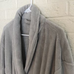 Plush tie front Bathrobe- gray soft thick fleece